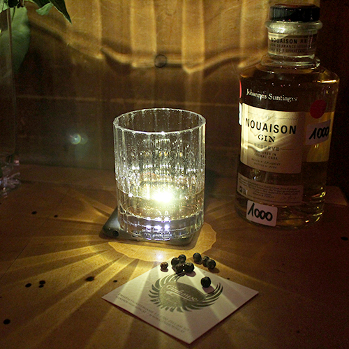 Gin Nr. 1000 in a Glas